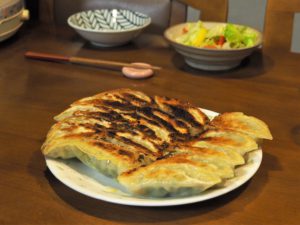 Gyoza: Lecker gefüllte Teigtaschen, geklaut aus der chinesischen Küche